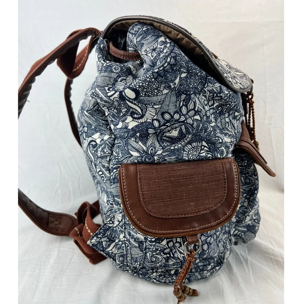 Sakroots Backpack Blue White Floral Canvas Boho Travel Festival Bag Cottagecore‎